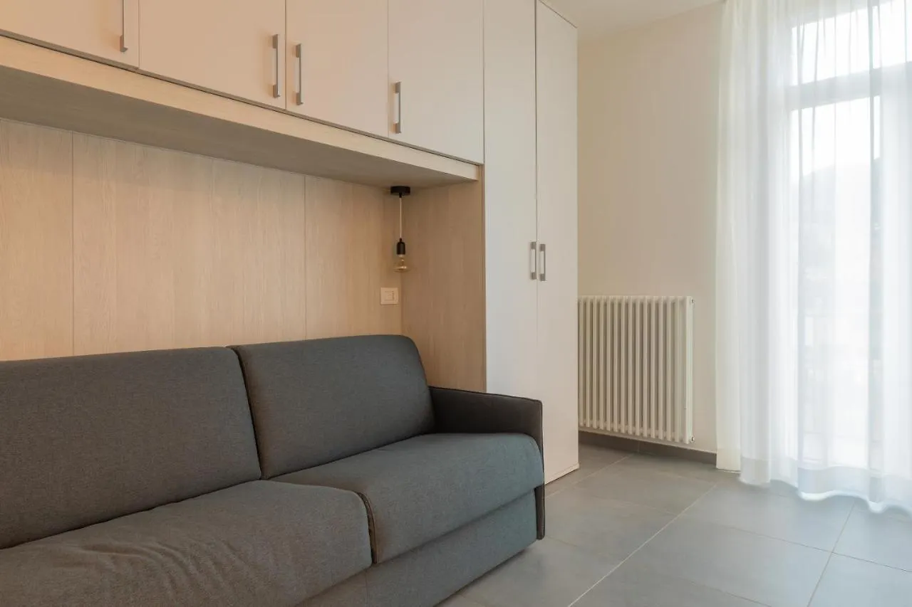 Casa Lilu By Comorooms 0*, Como Italië