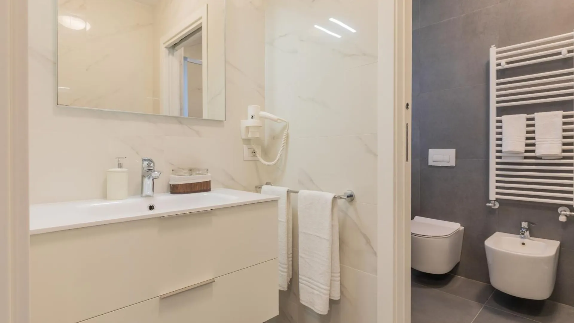 Casa Lilu By Comorooms Apartment Como