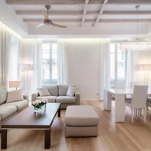  Apartment Heart & Soul Luxury Loft - The House Of Travelers