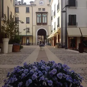 Latina - San Leonardo , Treviso Italien
